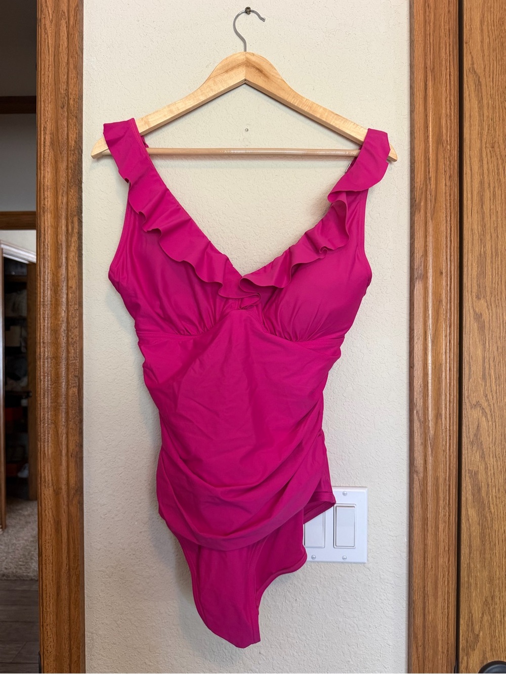 Dkny Fuchsia Ruffled V-Neck Sleeveless swimsuit